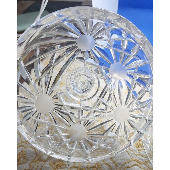 Bavarian Crystal 3-Footed Candy Dish w/Lid- Mint Vintage Condition - Picture 6 of 11